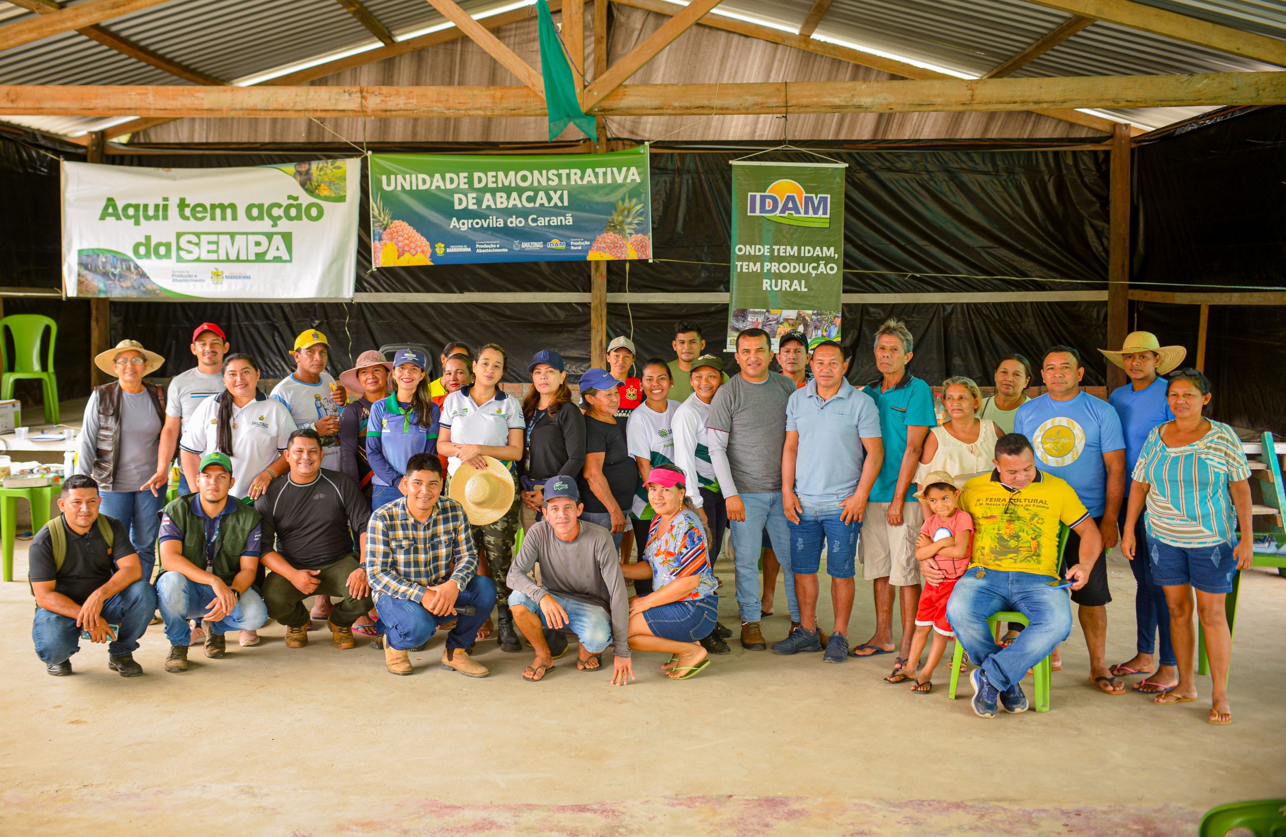 Agrovila do Caranã é beneficiada com implantação de Unidade Demonstrativa de Abacaxi